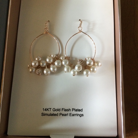 ✔️ NWT Believe by Brilliance 14k Gold Plated Simulated Pearl Earrings - Picture 2 of 3